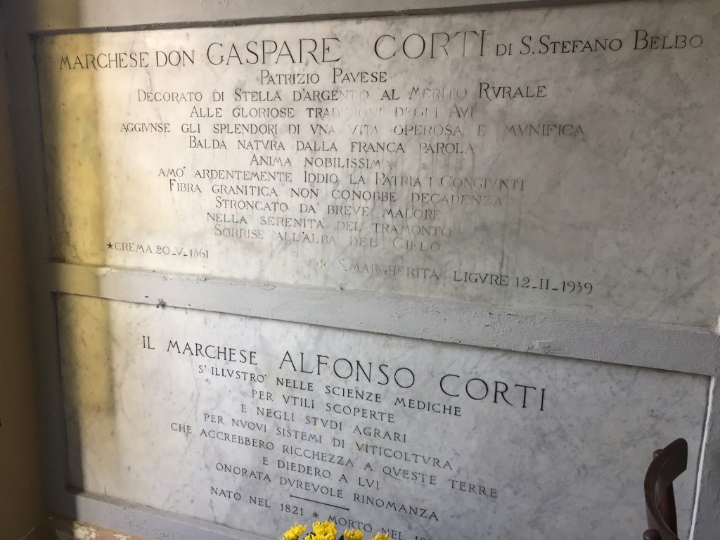 alfonso%20corti%27s%20tomb%20%286%29.jpg
